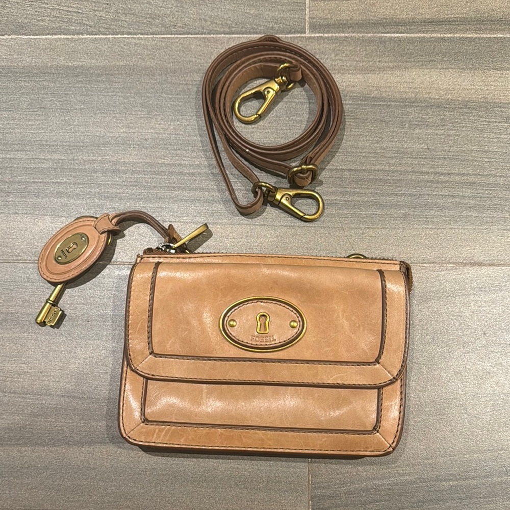 Vintage Fossil Veg-Tan Leather Crossbody Bag